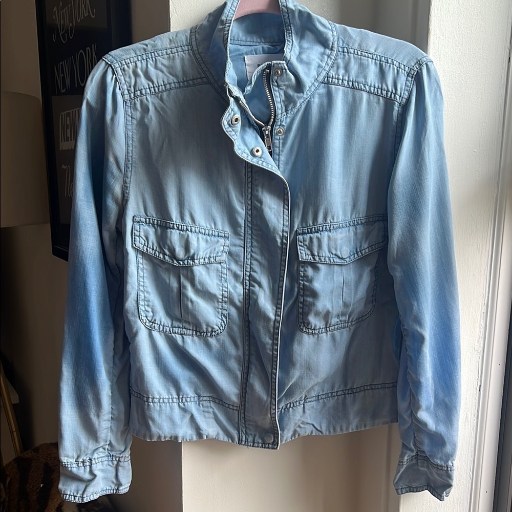 BB Dakota Blue Jean Jacket with Cropped Length and Structured Shoulders‎